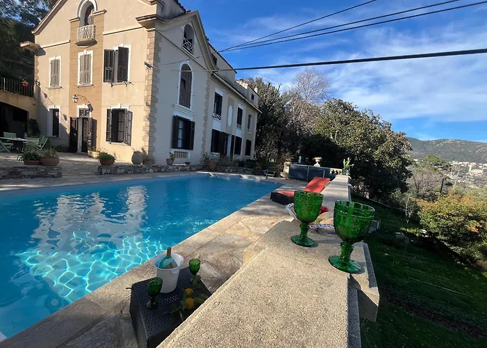 Rdc Maison De Maitre Pour 6 Personnes Avec Piscine Et Jacuzzi