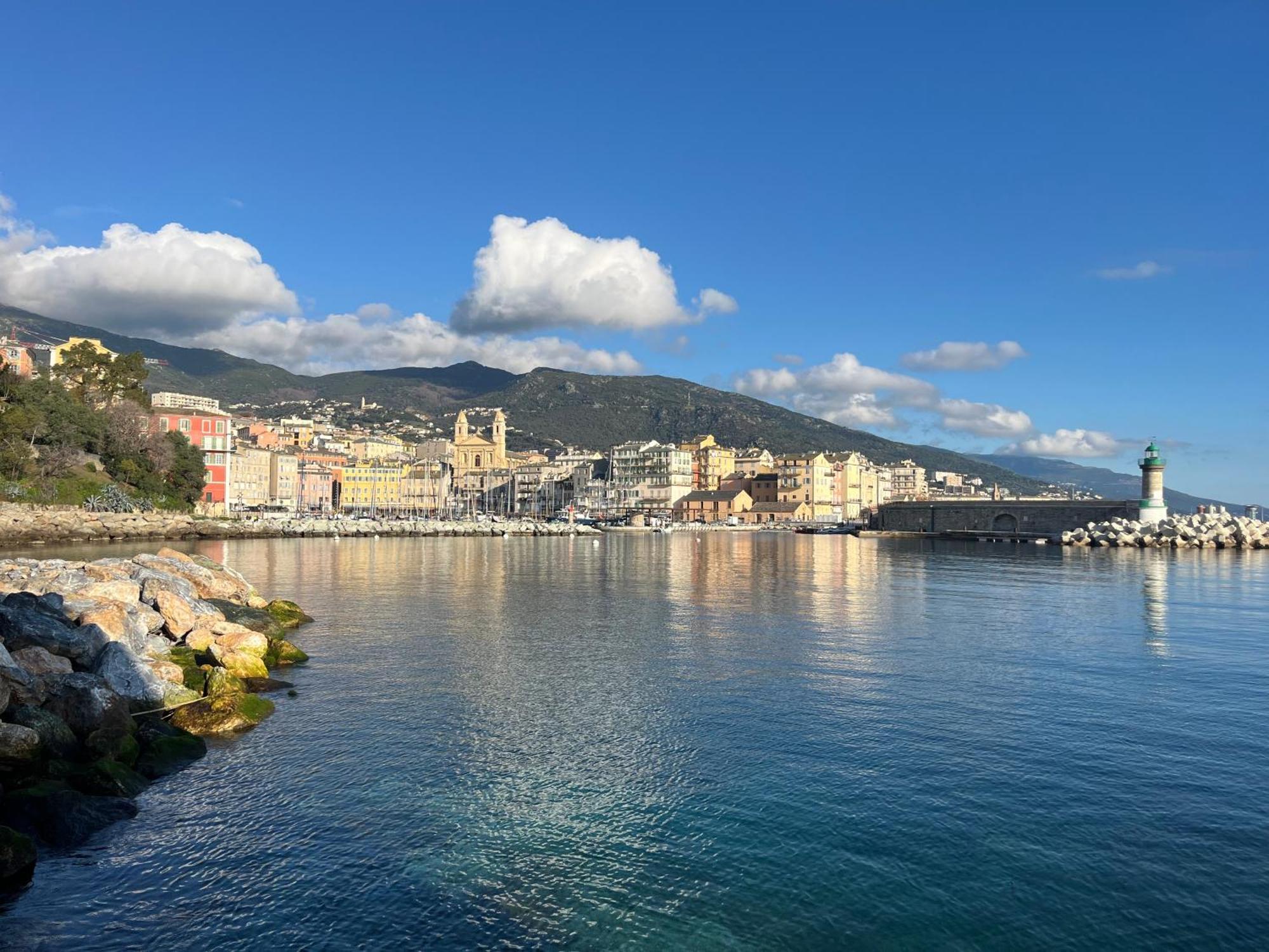 Appartamento Rdc Maison De Maitre Pour 6 Personnes Avec Piscine Et Jacuzzi Bastia (Corsica)