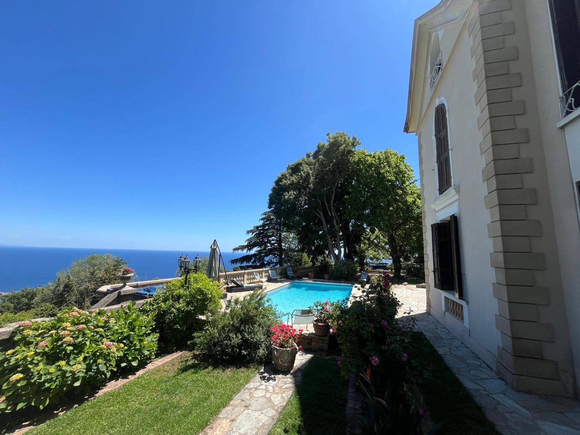 Rdc Maison De Maitre Pour 6 Personnes Avec Piscine Et Jacuzzi Appartamento Bastia (Corsica)