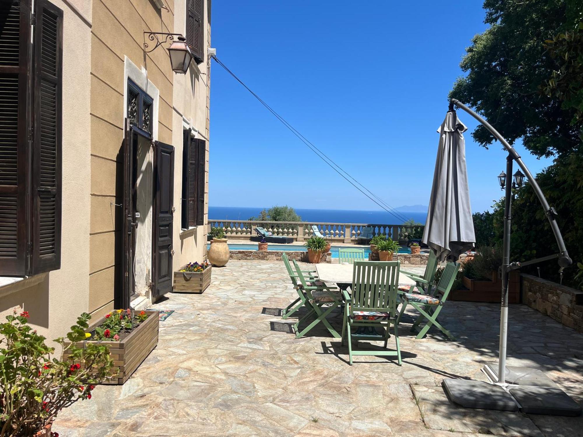 Rdc Maison De Maitre Pour 6 Personnes Avec Piscine Et Jacuzzi Appartement Bastia (Corsica)